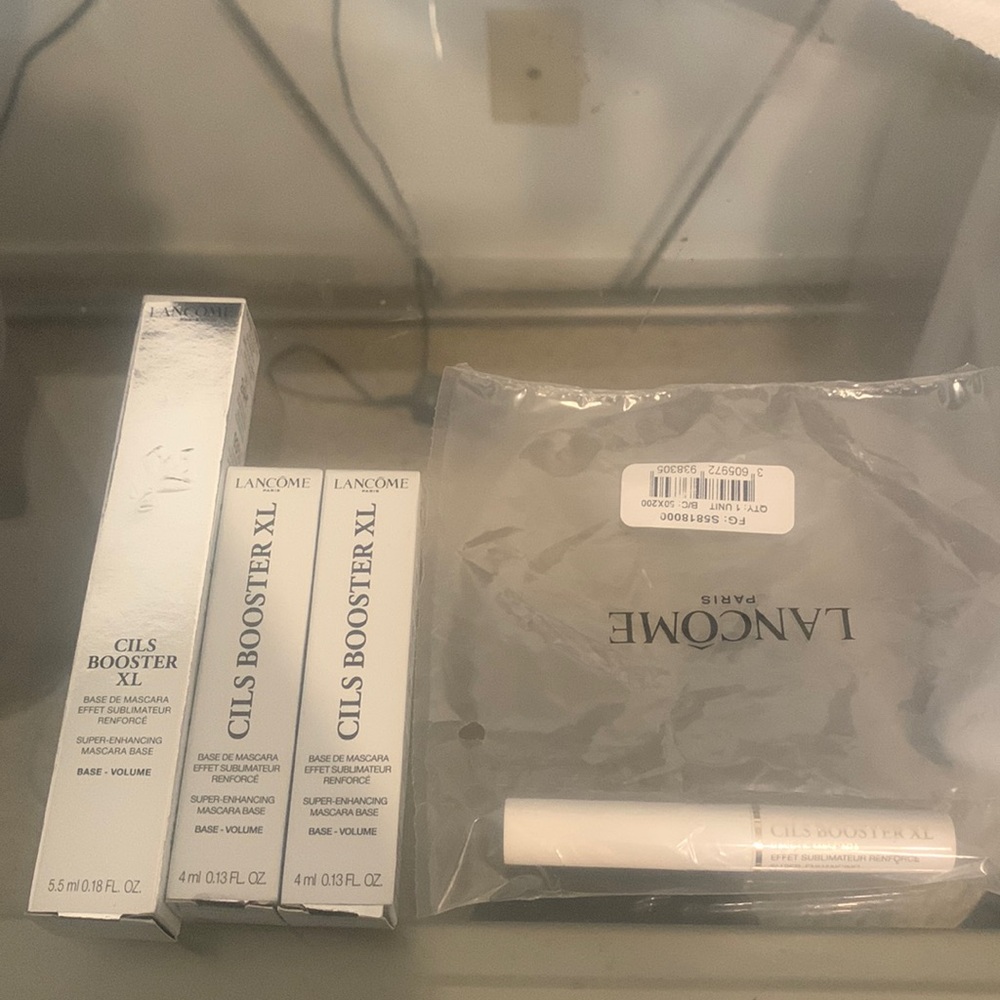 NWT CILS BOOSTER XL bundle!